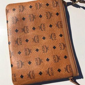 MCM small shoulder bag.